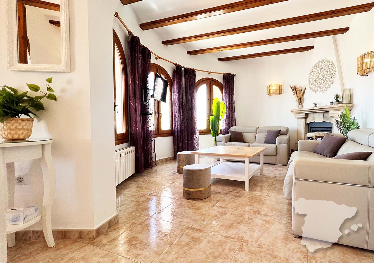 View on the Living Room Salon from the entrance hallway. 